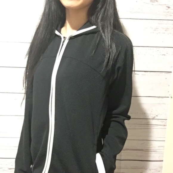 Champion Jackets & Blazers - 💎 Champion minimalist sports hooded zip up jacket